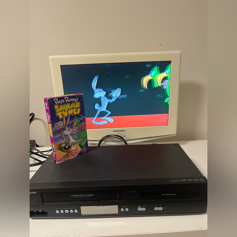 Philips DVP3345VB/F7 DVD VCR Combo VHS Recorder Player TESTED